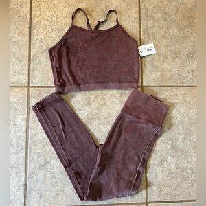 ANWND Active NWT Matching Crop Set (L)